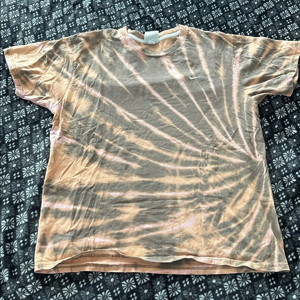 Y2K Nike T-Shirt